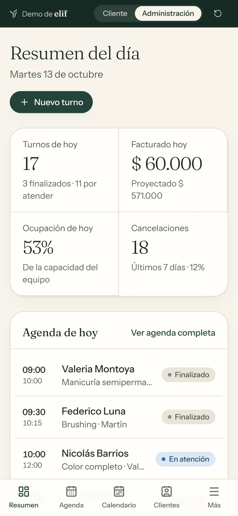 Panel administrativo de Casa Aurea en el celular